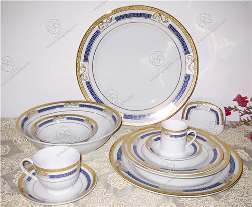 Fancy Dinner Plates with Gold Decal